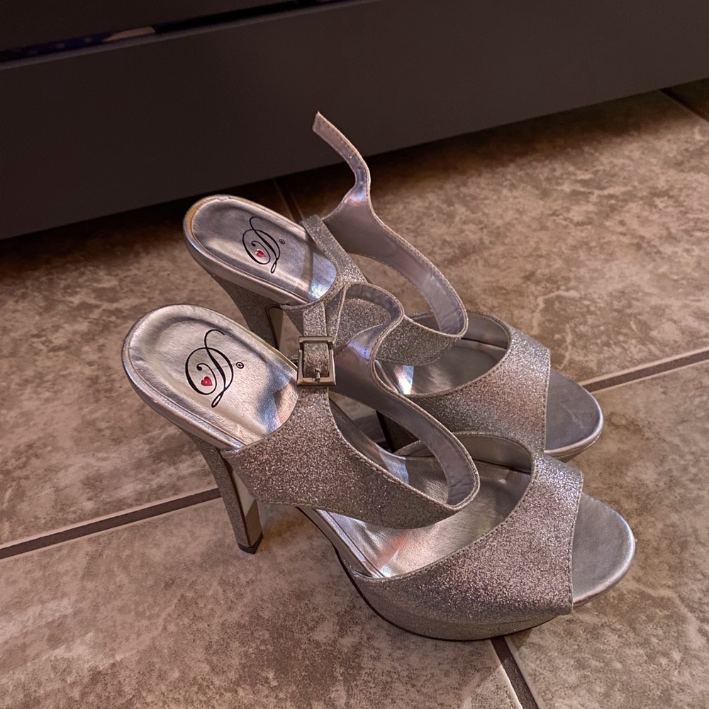 Glittery Heels,Great for a night out